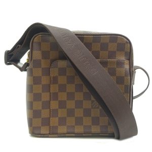 dh80562 1 Louis Vuitton Monogram Menilmontant PM Shoulder Bag