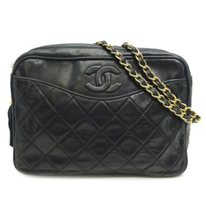 dh81084 1 Gucci GG Marmont Quilted Shoulder Bag Black