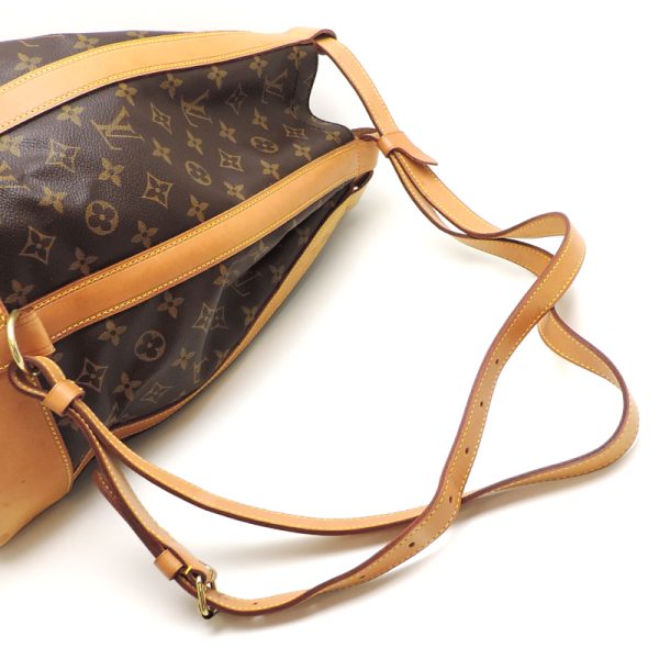 dh81124 5 Louis Vuitton Randonnée Monogram Shoulder Bag Brown