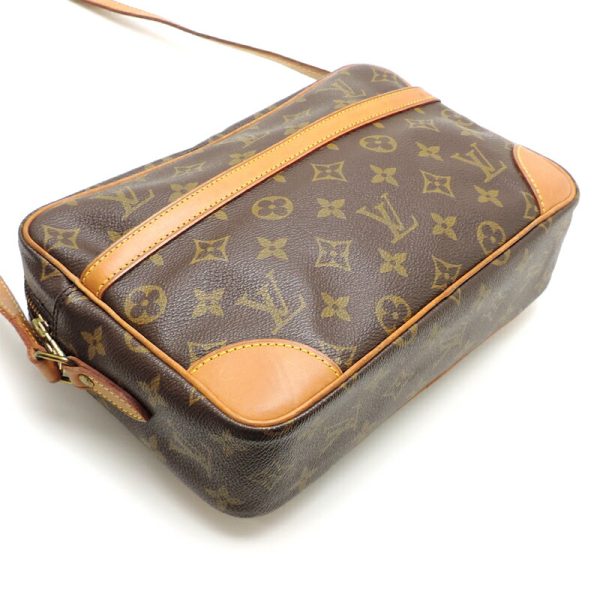 dh81405 3 Louis Vuitton Trocadero PM Monogram Shoulder Bag Brown