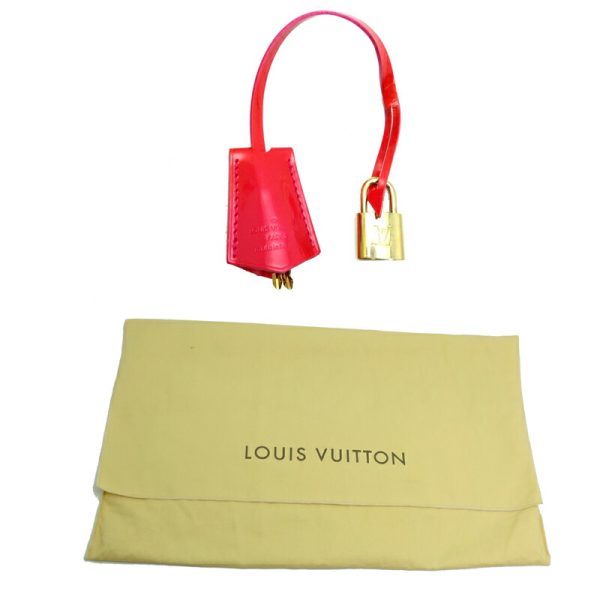 dh81522 9 Louis Vuitton Alma MM Vernis Handbag Pink