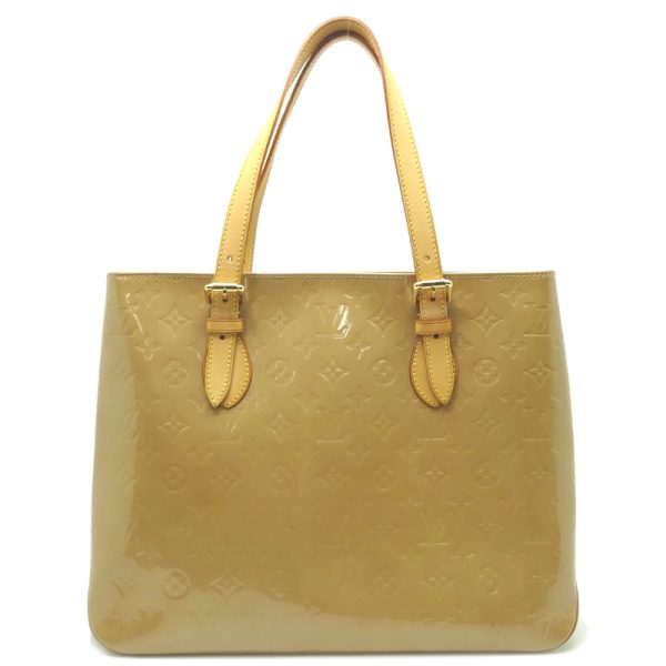 dh81899 1 Louis Vuitton Brentwood Vernis Shoulder Bag Beige