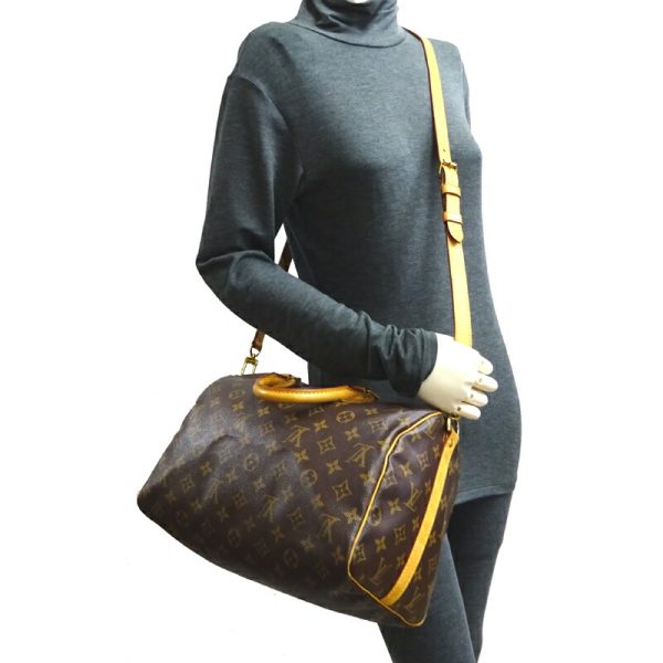 dh82245 8 Louis Vuitton Speedy Bandouliere 30 Monogram Brown