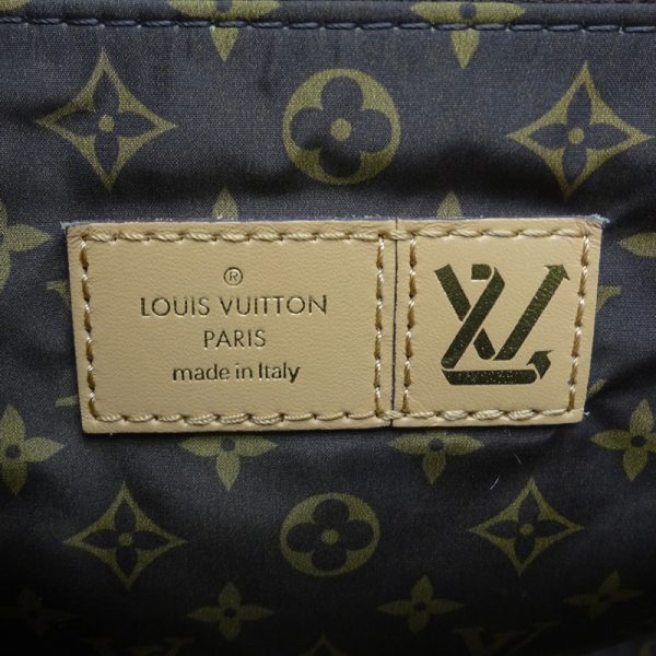 dh82364 7 Louis Vuitton Pillow On The Go GM Handbag Beige