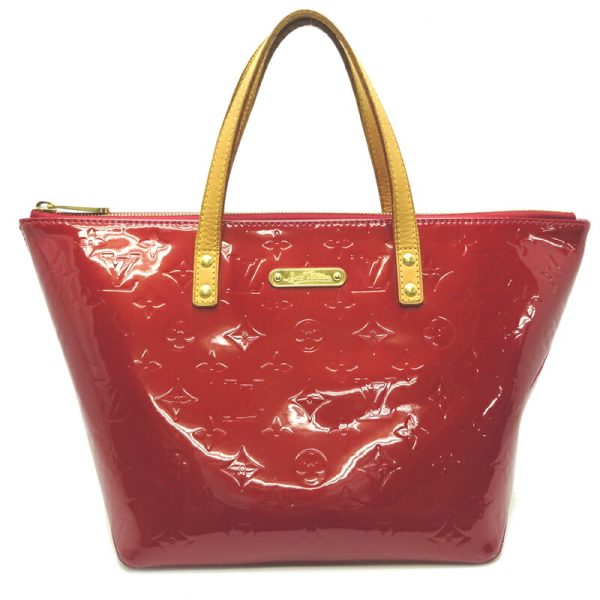 dh82430 1 Louis Vuitton Belves PM Vernis Shoulder Bag Red