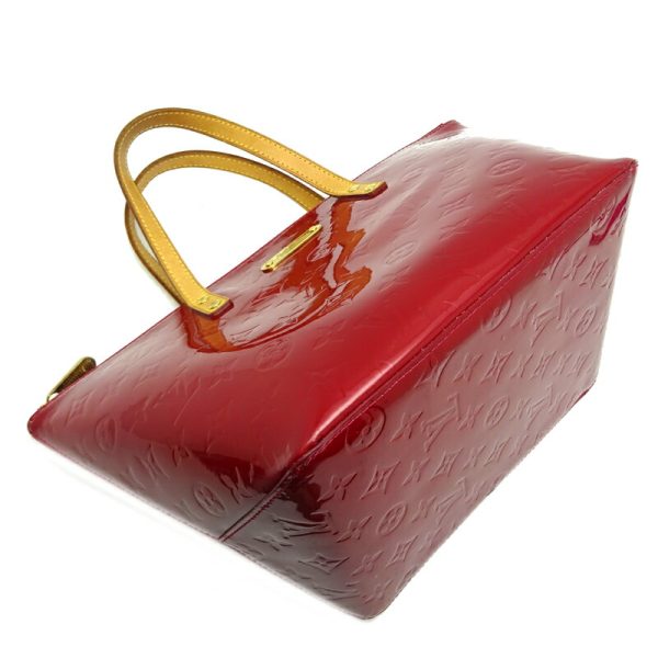 dh82430 3 Louis Vuitton Belves PM Vernis Shoulder Bag Red