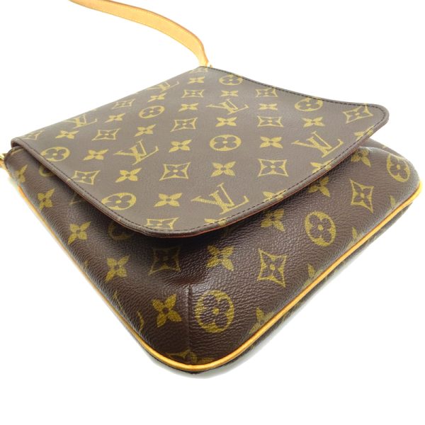 dh82599 3 Louis Vuitton Musette Salsa Monogram Shoulder Bag Brown