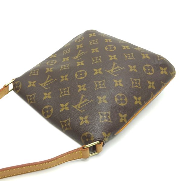 dh82599 4 Louis Vuitton Musette Salsa Monogram Shoulder Bag Brown