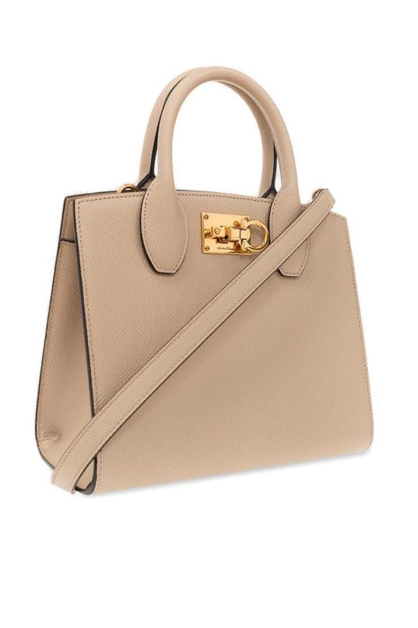 f069d6b9f894ed6 ia 3 Ferragamo Daino Tote Bag Beige