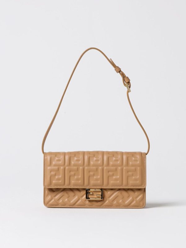 f36493f7e3397f6 gi 1 Fendi 2way Shoulder Bag Beige