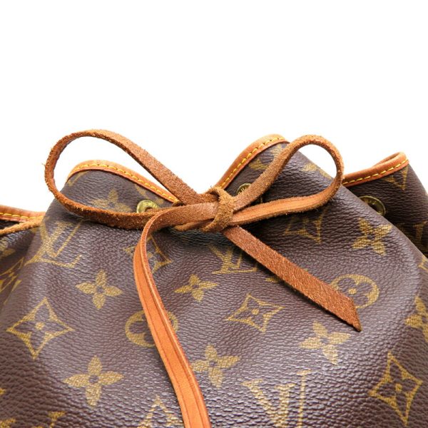 fdh81490 7 Louis Vuitton Petit Noe Monogram Shoulder Bag Brown