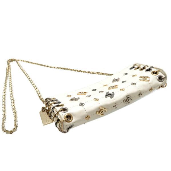 fdh82474 3 Chanel Chain Pouch Ivory