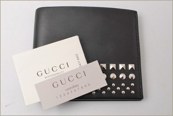 g 16 072 6 Gucci Wallet Studs Black