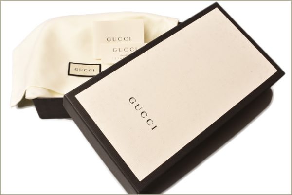 g 18 019 8 Gucci Wallet GG Supreme Beige