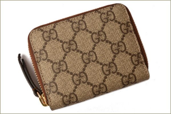 g 18 026 2 Gucci Coin Case GG Supreme Brown Beige