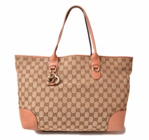 g 19 041 1 Louis Vuitton Noe Shoulder Drawstring Bag Monogram Brown