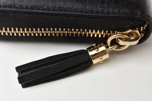 g 20 004 5 Gucci Long Wallet Soho Round Zipper