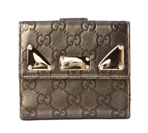 g 581 1 Salvatore Ferragamo Gancini Enamel Long Wallet Black