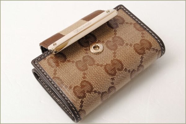 g 965 3 Gucci Key Case Crystal GG Beige Brown