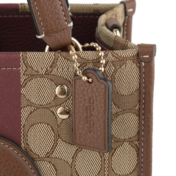 gcoc8417imvgb 9 Coach Signature Jacquard Tote Bag Beige