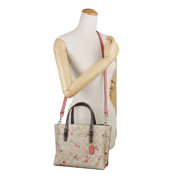 gcock561imot4 6 Coach Signature Heart Star Handbag Beige