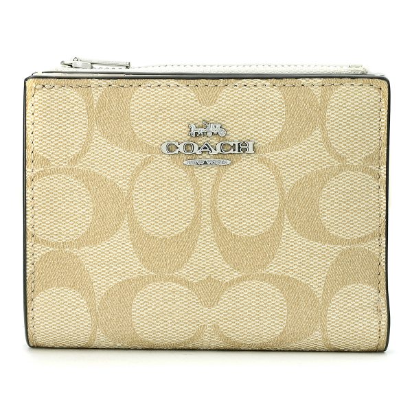 gcocm852sigha 1 Coach Signature Wallet White Beige