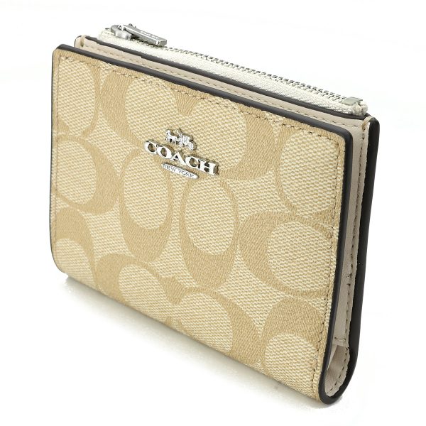 gcocm852sigha 4 Coach Signature Wallet White Beige