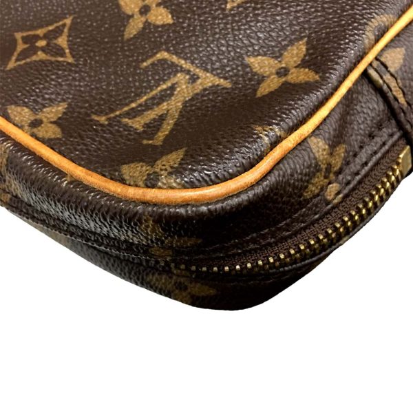 i21 430 12 Louis Vuitton Danube Shoulder Bag Monogram Brown