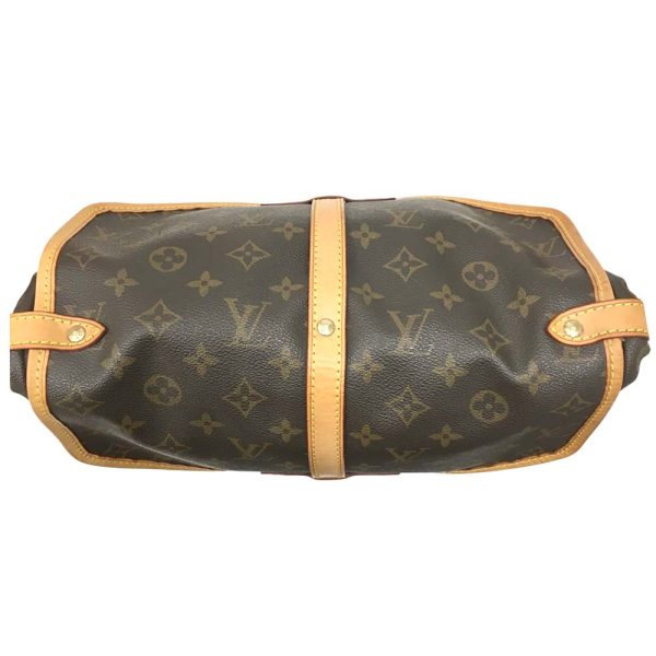 i22 1090 7 Louis Vuitton Saumur 30 Shoulder Bag Monogram Brown