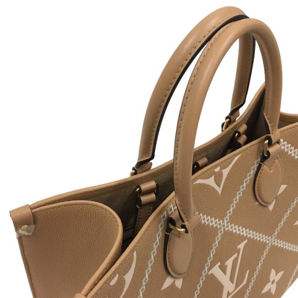 i22 1765 9 Louis Vuitton On the Go MM 2WAY Bag Broderie Beige