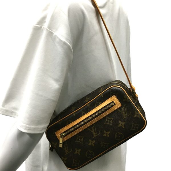 i22 845 1 2 Louis Vuitton Pochette Cité Shoulder Bag Monogram Brown