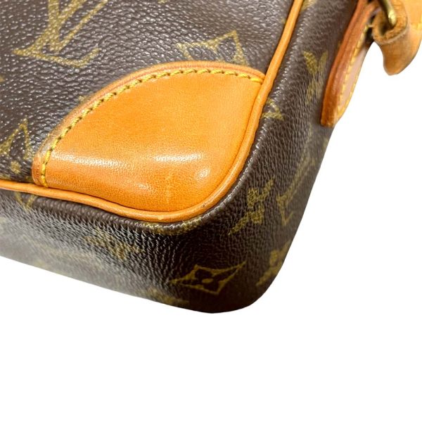 i24 1389 11 Louis Vuitton Trocadero 27 Monogram Shoulder Bag Brown