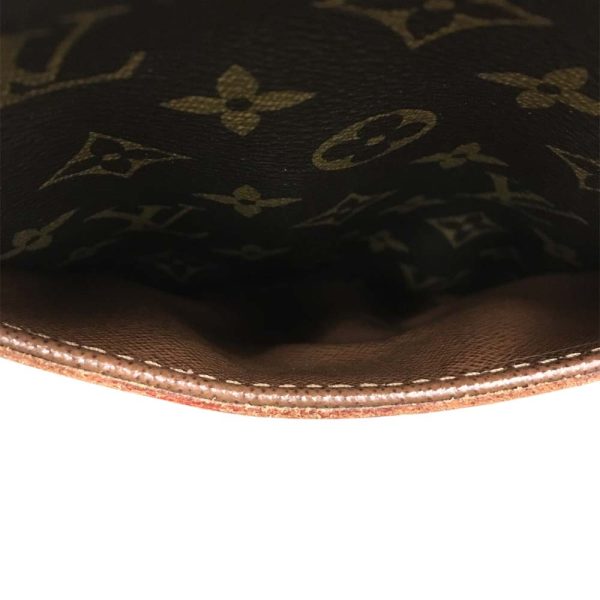 i24 537 17 Louis Vuitton Danube Crossbody Bag Monogram