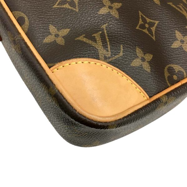 i24 537 6 Louis Vuitton Danube Crossbody Bag Monogram