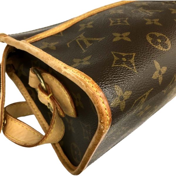 i24 539 11 Louis Vuitton Popincourt Long Shoulder Bag Monogram