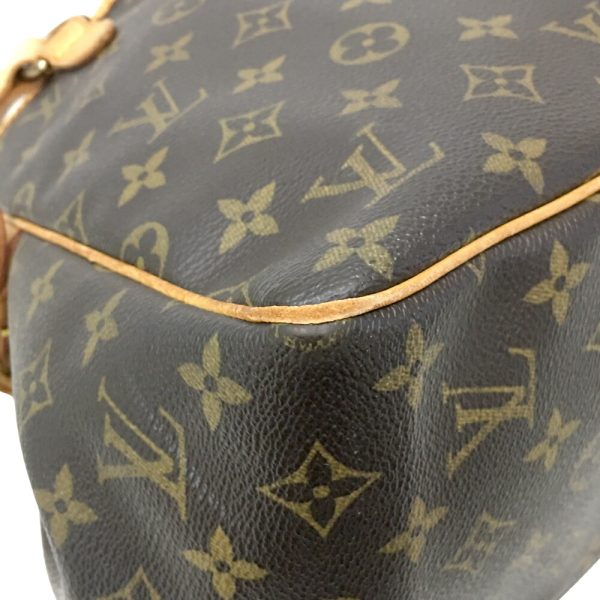 i24 584 9 Louis Vuitton Batignolles Tote Bag Monogram