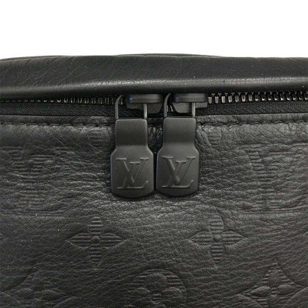 i24 923 9 Louis Vuitton Discovery Bum Bag Monogram Shadow