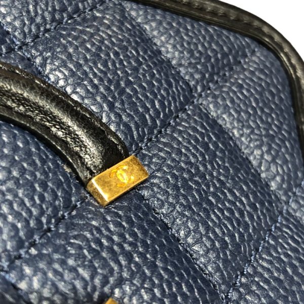 img 0886 CHANEL CC Filling Grease Small Vanity Bag A93342 Blue Caviar Skin Shoulder Bag