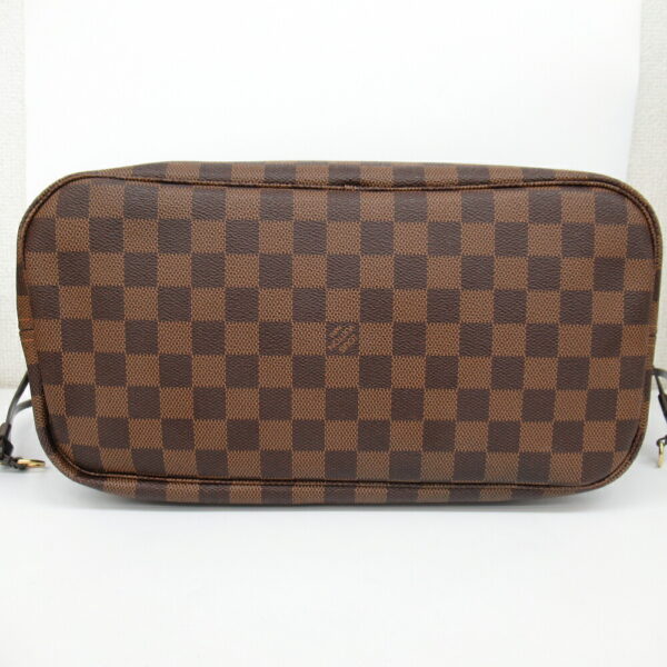 imgrc0076495192 Louis Vuitton Neverfull MM Damier Tote Bag