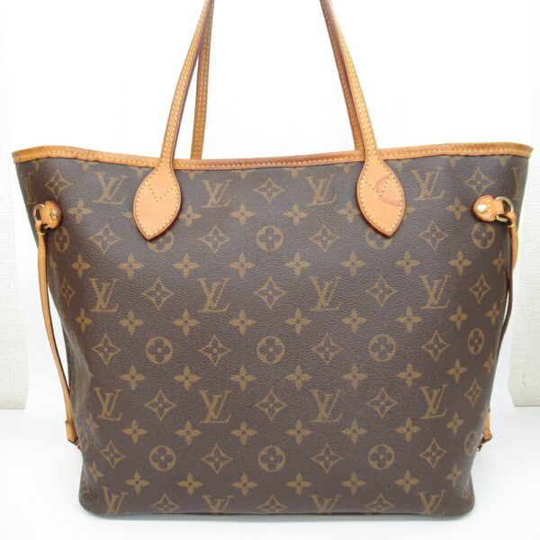 imgrc0077823461 Louis Vuitton Neverfull MM Monogram Tote Bag