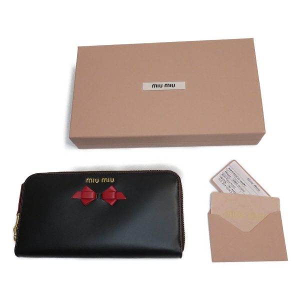 imgrc0079406661 MIU MIU long tag ZIP wallet