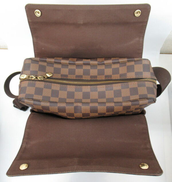 imgrc0079415883 Louis Vuitton Naviglio Damier Shoulder Bag