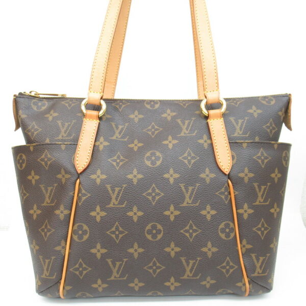 imgrc0079582406 Louis Vuitton Totally PM Monogram Shoulder Bag