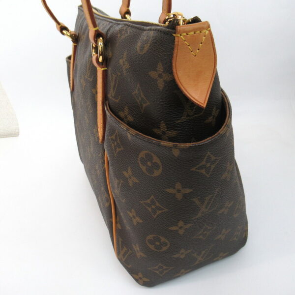 imgrc0079582408 Louis Vuitton Totally PM Monogram Shoulder Bag