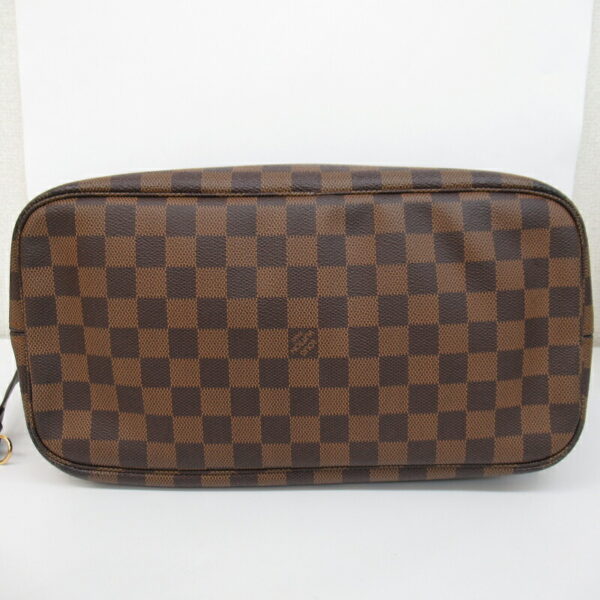 imgrc0079818440 Louis Vuitton Neverfull MM Damier Tote Bag