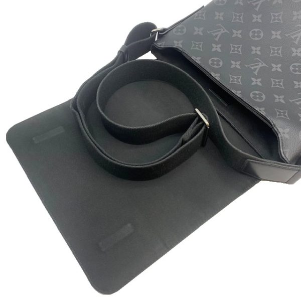 imgrc0080973746 Louis Vuitton District PM Shoulder Bag Monogram Eclipse Black