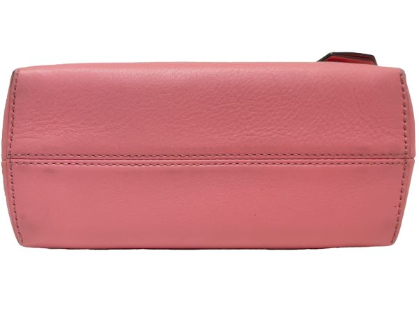 imgrc0081528192 FENDI Leather Shoulder Bag Pink