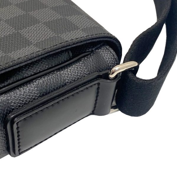 imgrc0081659056 Louis Vuitton District PM Shoulder Bag Damier Graphite Canvas Black