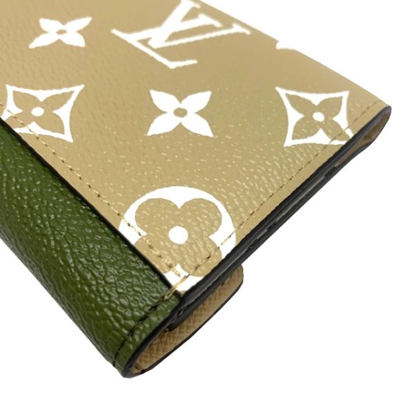 imgrc0083071901 Louis Vuitton Portefeuille Zoé Trifold Wallet Canvas Khaki White