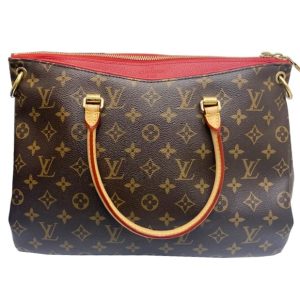 imgrc0083447867 Louis Vuitton Hippo Piano Monogram Handbag Monogram Canvas